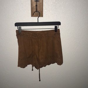 Suede, Eye-lit Shorts ❤️